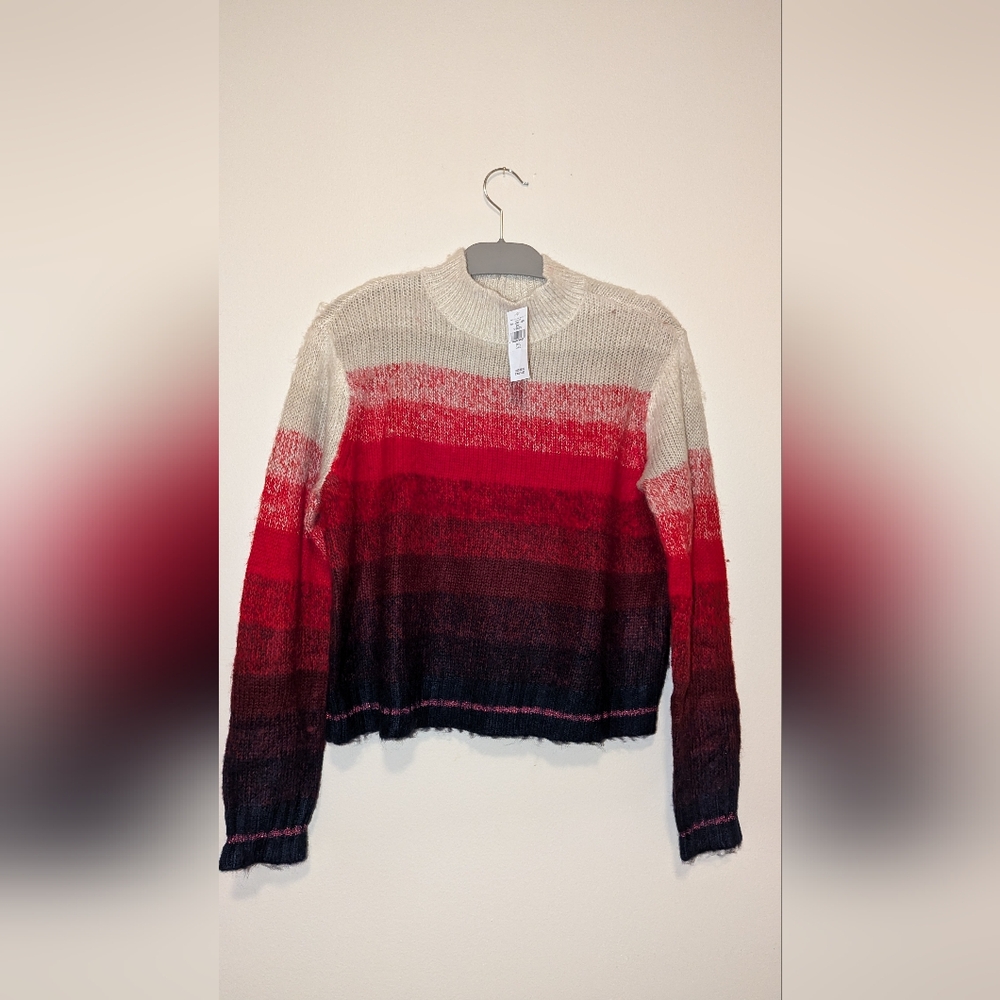 NWT American Eagle sweater red ombre